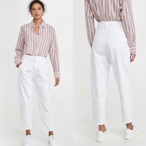 Levi’s balloon leg pleated trouser NWT